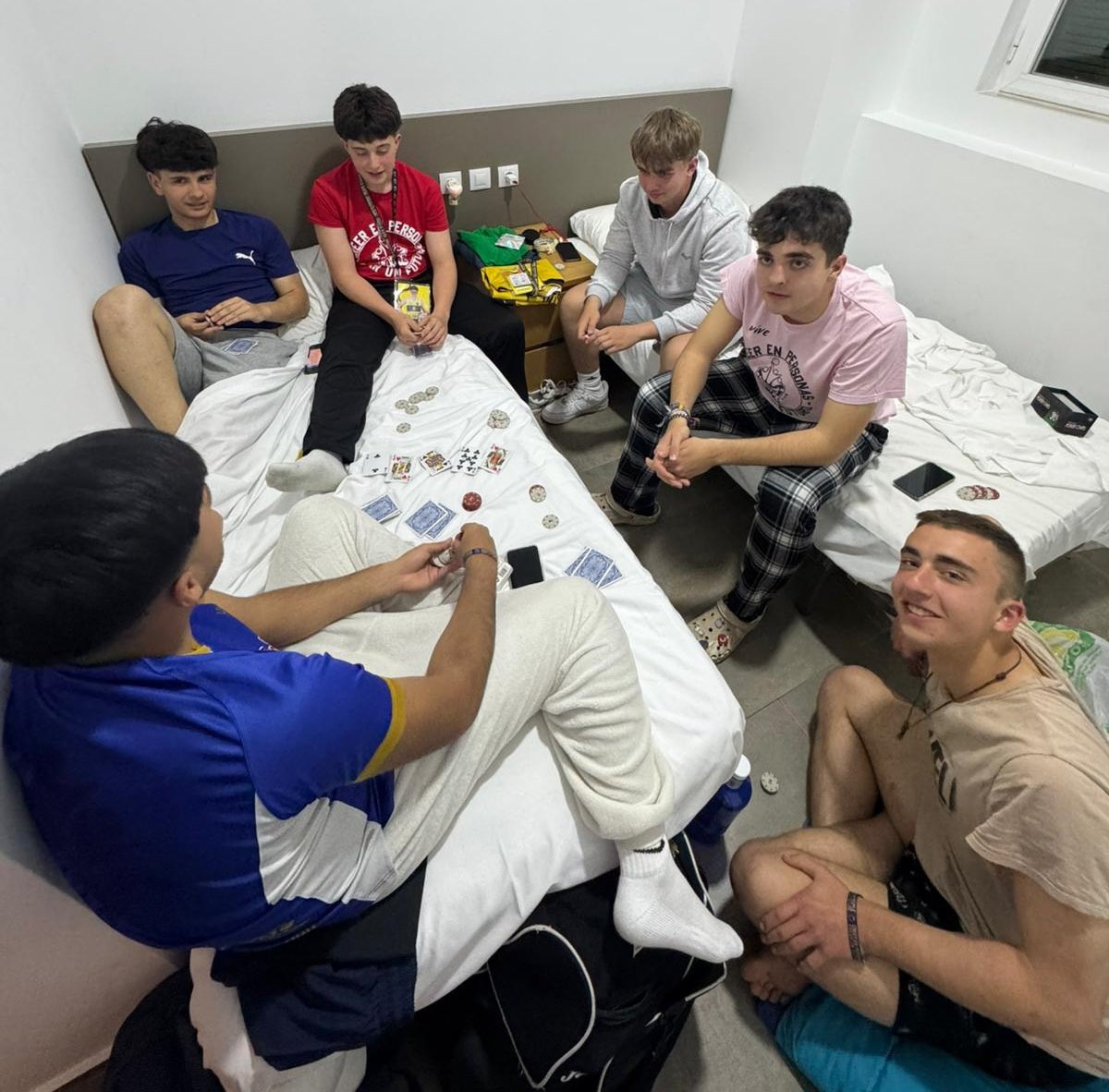 ENCUENTRO INTERCLUBES | Benicasim 2025: Una Aventura Inolvidable

Puedes leer la crónica completa en cdlapaz.net/benicasim-2025…

#SomosLAPAZ

@aytoparla <a href="/CasaDeporte_/">Casa del Deporte</a> @psoedeparla <a href="/ppparla/">PP Parla</a> 
@podemos_parla @ramonjurado