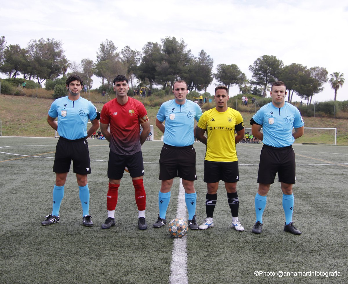 Futbol Club Santboià (@fclubsantboia) on Twitter photo ▶️ Imatges partit FC Santboià 0 - CF Ciudad Cooperativa 1
📷 <a href="/AnnaMartinB/">Anna Martin</a>
📷 @davidferrer71
#santboi #1cat3 #futbolcat
Link photos.app.goo.gl/N3ZaZKDjHDBtrH… ▶️ Imatges partit FC Santboià 0 - CF Ciudad Cooperativa 1
📷 <a href="/AnnaMartinB/">Anna Martin</a>
📷 @davidferrer71
#santboi #1cat3 #futbolcat
Link photos.app.goo.gl/N3ZaZKDjHDBtrH…