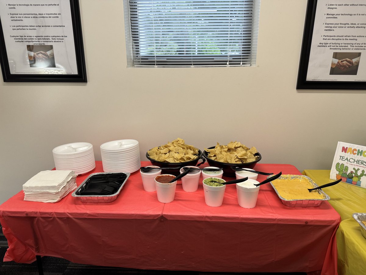 mdavidtrue's tweet image. Thank you @LibertyES and their PTA for providing lunch for our staff today. Thank you for feeding and supporting our staff. #TeacherAppreciationWeek 
Student Success Center
