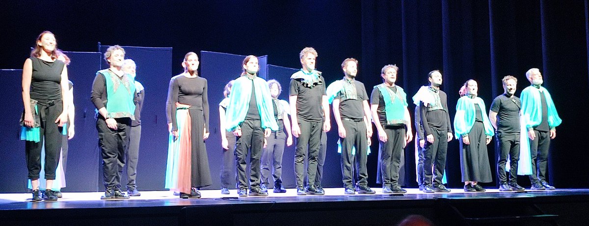 Chami (@joanchamizovaqu) on Twitter photo Operetta a <a href="/figueresaescena/">Figueres a Escena</a> . Una magnífica proposta que combina teatre i ens acosta l'òpera en un format a l'abast de tots els públics. I tot això amb les meravelloses veus del grup <a href="/cordeteatre/">Cor de Teatre</a>. No us la perdeu. Operetta a <a href="/figueresaescena/">Figueres a Escena</a> . Una magnífica proposta que combina teatre i ens acosta l'òpera en un format a l'abast de tots els públics. I tot això amb les meravelloses veus del grup <a href="/cordeteatre/">Cor de Teatre</a>. No us la perdeu.