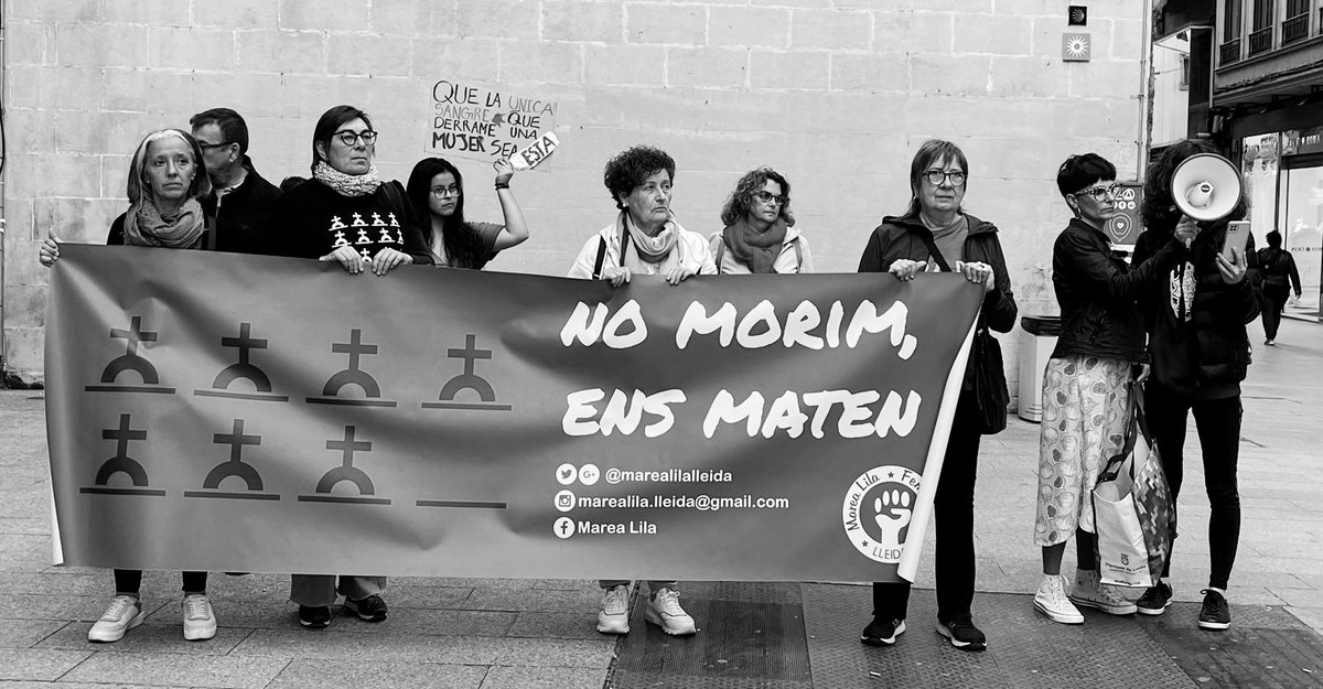 marealilalleida's tweet photo. Una marxa silenciosa més x recordar a totes #compromis #totesxtotes 💜 https://t.co/MINy3mDyao