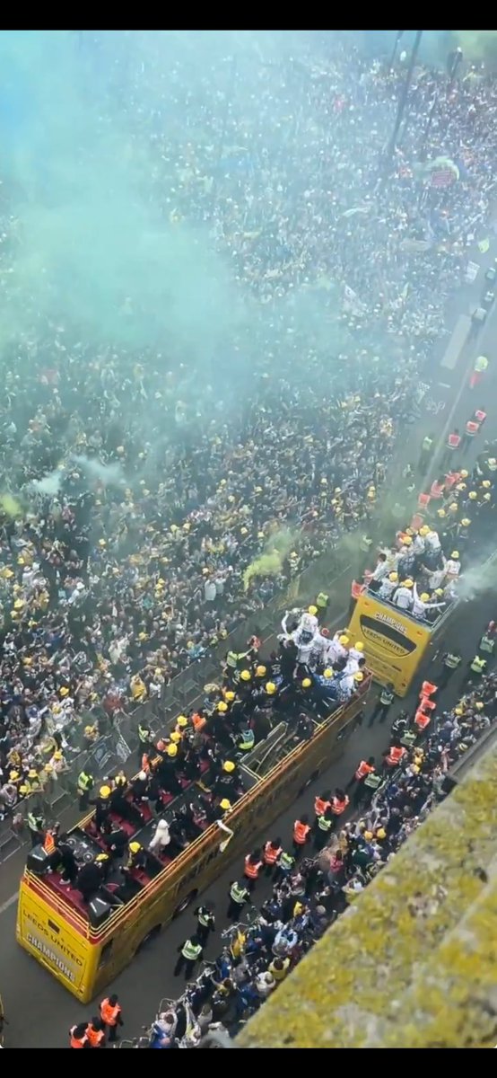 pmoody810's tweet image. How will Leeds fill a 53k Stadium they ask?