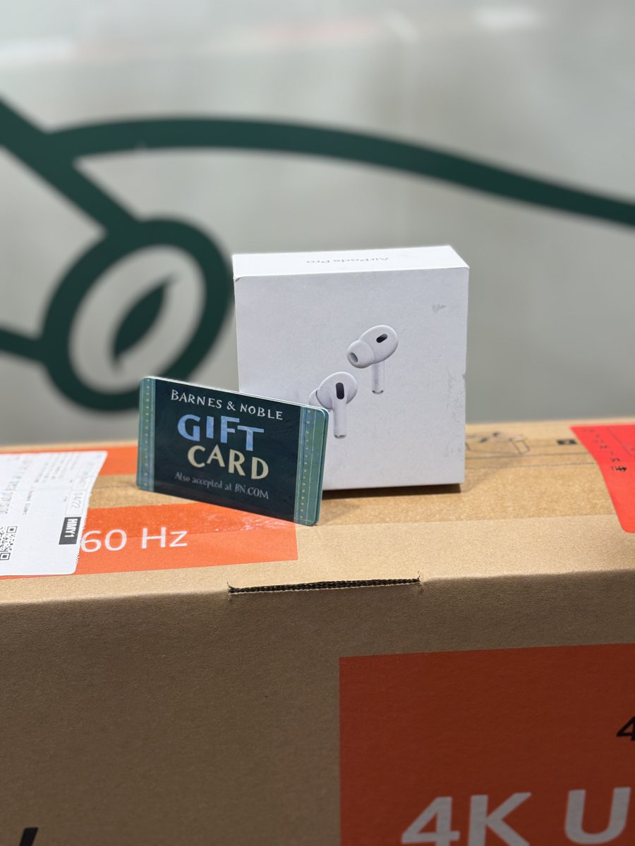 tuwaveriders's tweet image. 𝙏𝙤𝙥 𝙋𝙤𝙞𝙣𝙩 𝙋𝙧𝙞𝙯𝙚𝙨 𝙖𝙧𝙚 𝙎𝙀𝙏!
🏆1st Place: Electric Scooter + $150 Campus Bookstore Gift Card
🥈2nd Place: 43" Amazon Fire TV
🥉3rd Place: Apple AirPods
Tomorrow’s baseball game is your LAST chance to win a prize!
Winners announced Wednesday!
#RollWave🌊