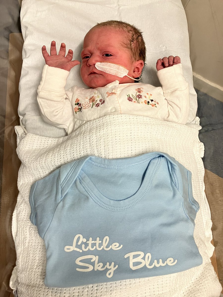 For those of you kind enough to ask after me at the weekend.. our perfect little girl arrived earlier today.. my heart feels like it’s about to burst.. 🩵🙏🏻#PUSB