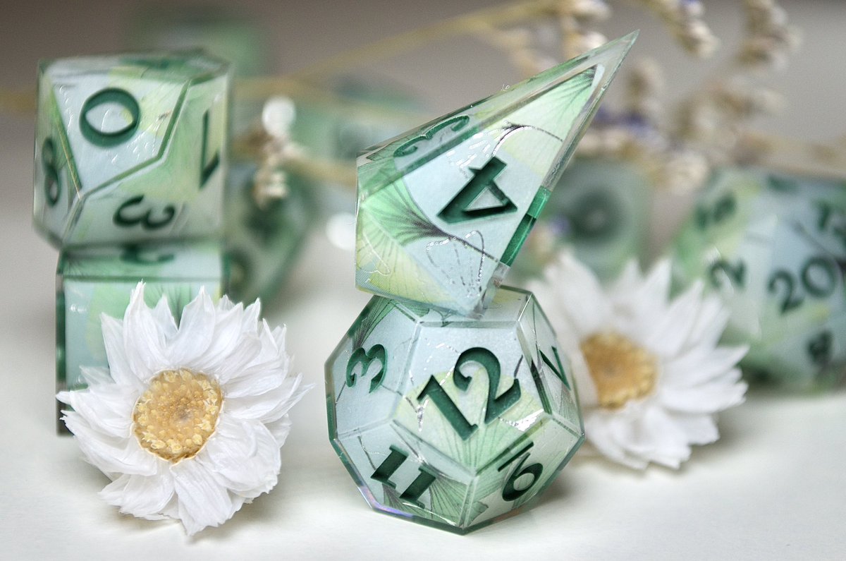 🌿🌾
~ 20% off ~
#dice #dnd