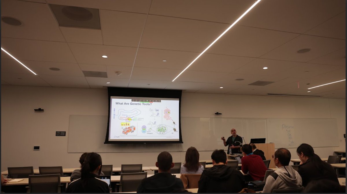 UCI_NeurCircuit's tweet image. 📸 April in Focus!
This month, we thank our speakers👏
- Dr. Yoav Ben-Simon, PhD (AIBS)
- Dr. Cameron S. Carter, MD (UCI)
- Dr. Zheng Yi-Chen, PhD (Harvard)
- Dr. Suzana Herculano-Houzel, PhD (Vanderbilt)
Ready for May seminars! 📚🧠