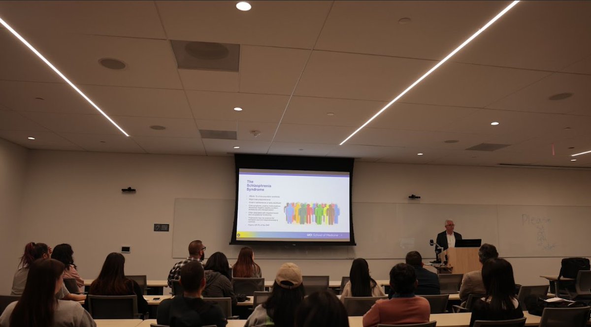 UCI_NeurCircuit's tweet image. 📸 April in Focus!
This month, we thank our speakers👏
- Dr. Yoav Ben-Simon, PhD (AIBS)
- Dr. Cameron S. Carter, MD (UCI)
- Dr. Zheng Yi-Chen, PhD (Harvard)
- Dr. Suzana Herculano-Houzel, PhD (Vanderbilt)
Ready for May seminars! 📚🧠