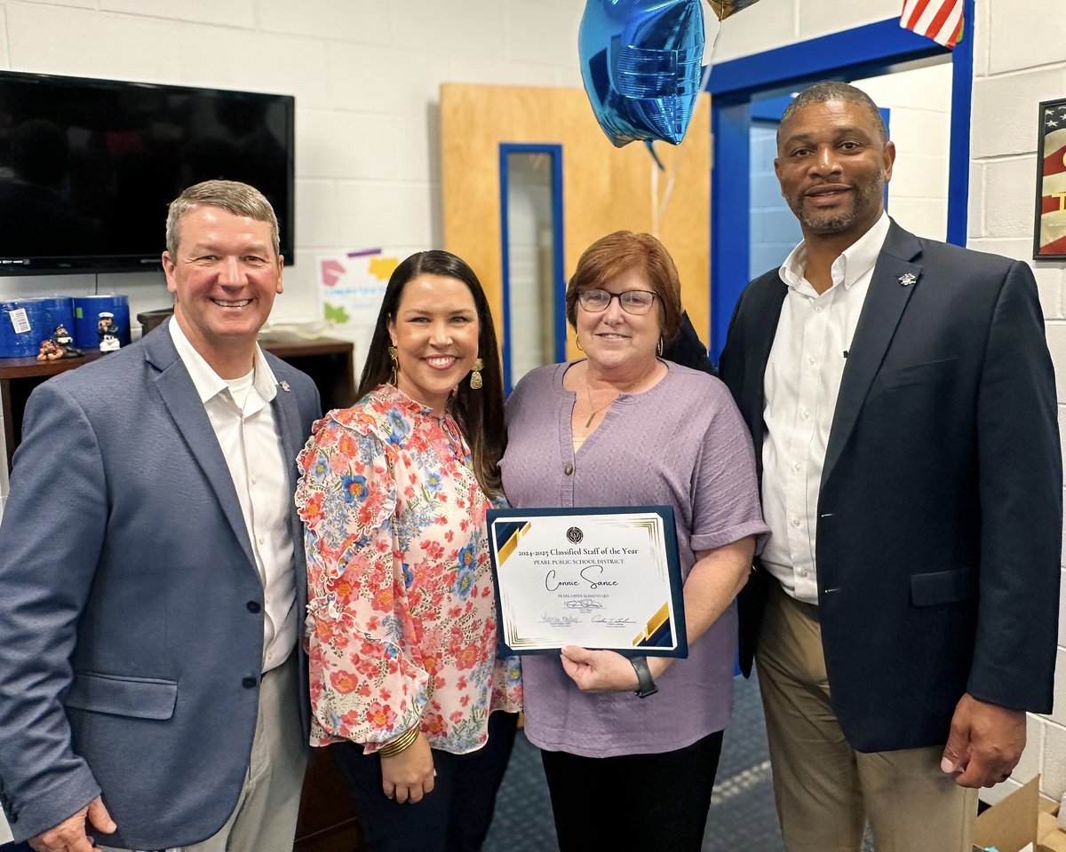 PearlPSD's tweet image. Congratulations to Connie Sance, Pearl Upper, &amp;amp; Charles Thornton, Pearl Lower, on being named the 2024–2025 PPSD Classified Staff Members of the Year! Their dedication, hard work, &amp;amp; support play a vital role in the success of our schools &amp;amp; students. #wearepearl #wordstoaction