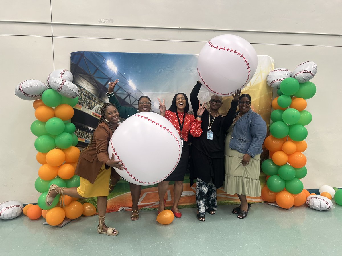 Shenee Rowe tweet media