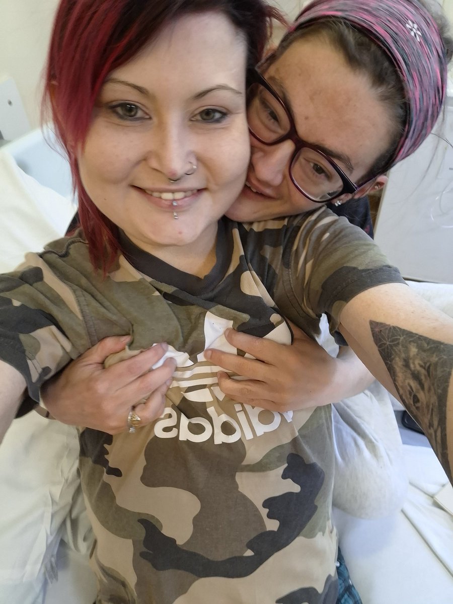 JaideeSam's tweet image. So happy I got to see my fiancée today! She's on the Cystic Fibrosis Unit so everyone has their own room. If it's not me, it's her always in hospital 🏥 I miss her so much. 😕