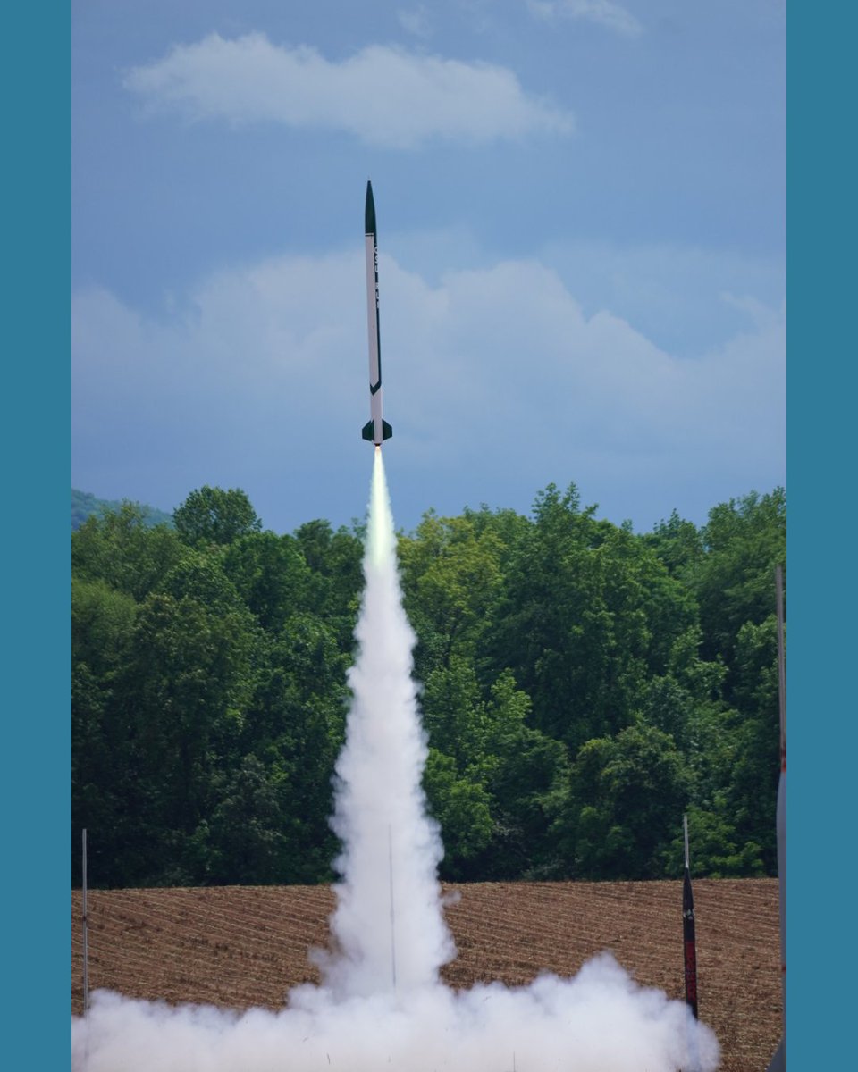 CSU_USLI's tweet image. Launch Day Recap! Around 2:00 PM on Sunday, the Ram Launch Initiative rocket took to the skies for our NASA USLI mission, reaching an apogee of 4,450 ft.