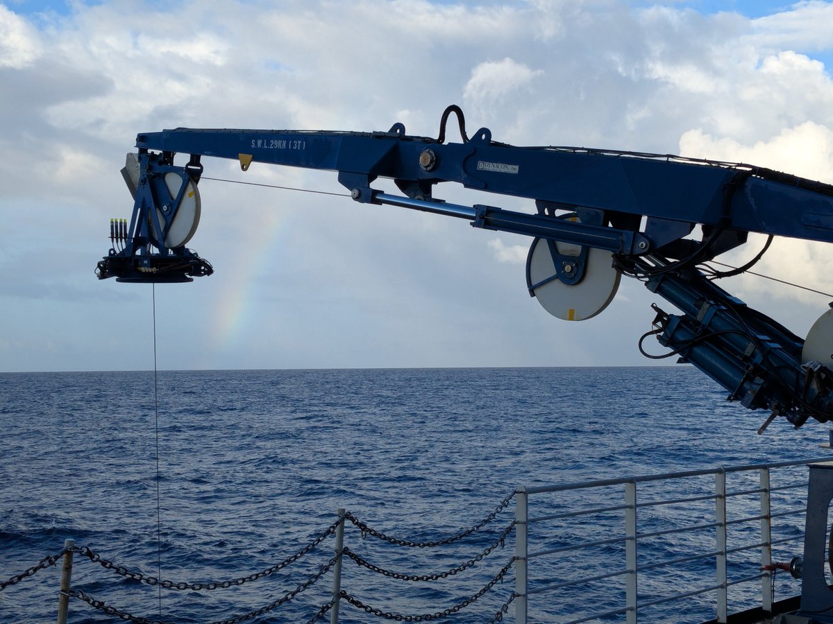 At the last CTD station, a rainbow celebrated the end of our long journey!  #GO_SHIP #P04W
