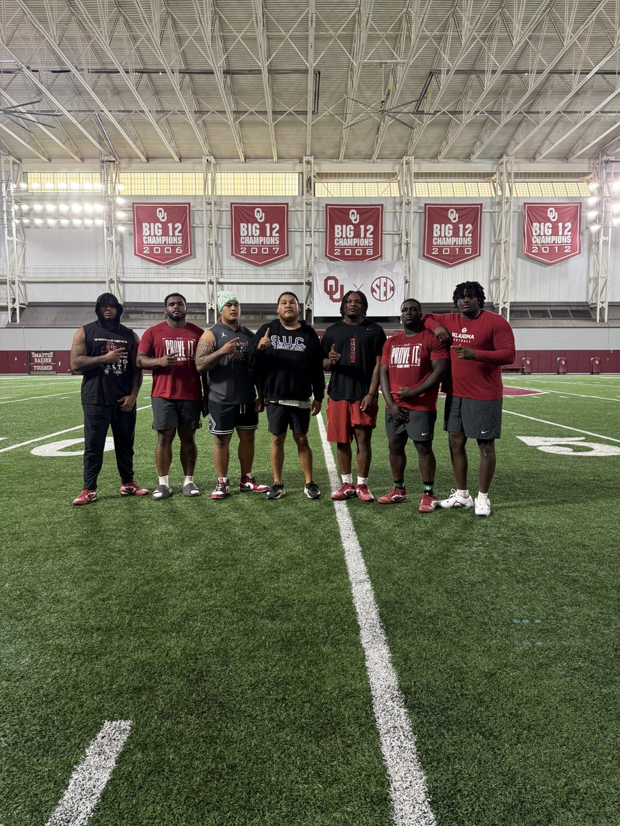 Solid session with the interior DLine!! #TrainingWithChief