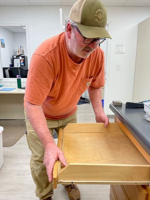 Major kudos to BGF volunteer Kevin for repairing the prescription filling station cabinets at the Charlottesville Free Clinic! 👏 He put them back together and adjusted them to move smoothly on their tracks (with a small break for a photo op with the hammer, of course). 🔨✨