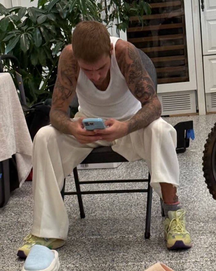 Me at home judging met gala outfits