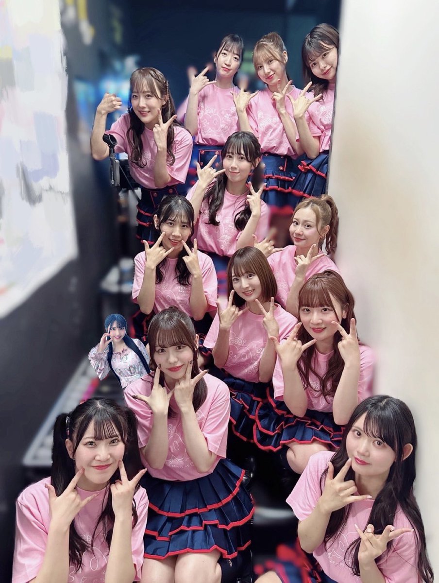 Inoueruka_48's tweet photo. そして、夏のツアーが発表されましたが、2025年8月26日(火)に熊本の市民会館シアーズホーム夢ホールでの凱旋コンサートがきまりました😭😭今も信じられないくらい本当に嬉しいです😭😭😭✨平日ですが全SKEファンのみなさん！！全く知らない方も！！後悔させないので絶対に絶対に来てください！！！🐻❤️‍🔥 https://t.co/Tnl9RZLztO