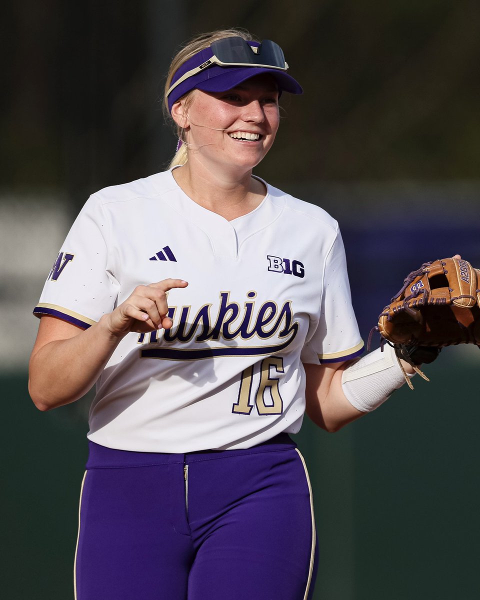 Alexis DeBoer brings home <a href="/bigten/">Big Ten Conference</a> Freshman of the Week honors! 🙌

#GoHuskies x #MightyAreTheWomen