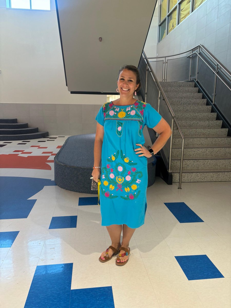 MarcusLeadershipAcademy (@marcusmustangs) on Twitter photo Cinco de Mayo – Marcus Style! We're kicking off Teacher Appreciation Week with a fiesta of gratitude! ¡Cinco de Mayo al estilo Marcus!
¡Comenzamos la Semana de Agradecimiento a los Maestros con una gran fiesta de gratitud! <a href="/wtwhitevt/">W.T. White Vertical Team</a> Cinco de Mayo – Marcus Style! We're kicking off Teacher Appreciation Week with a fiesta of gratitude! ¡Cinco de Mayo al estilo Marcus!
¡Comenzamos la Semana de Agradecimiento a los Maestros con una gran fiesta de gratitud! <a href="/wtwhitevt/">W.T. White Vertical Team</a>