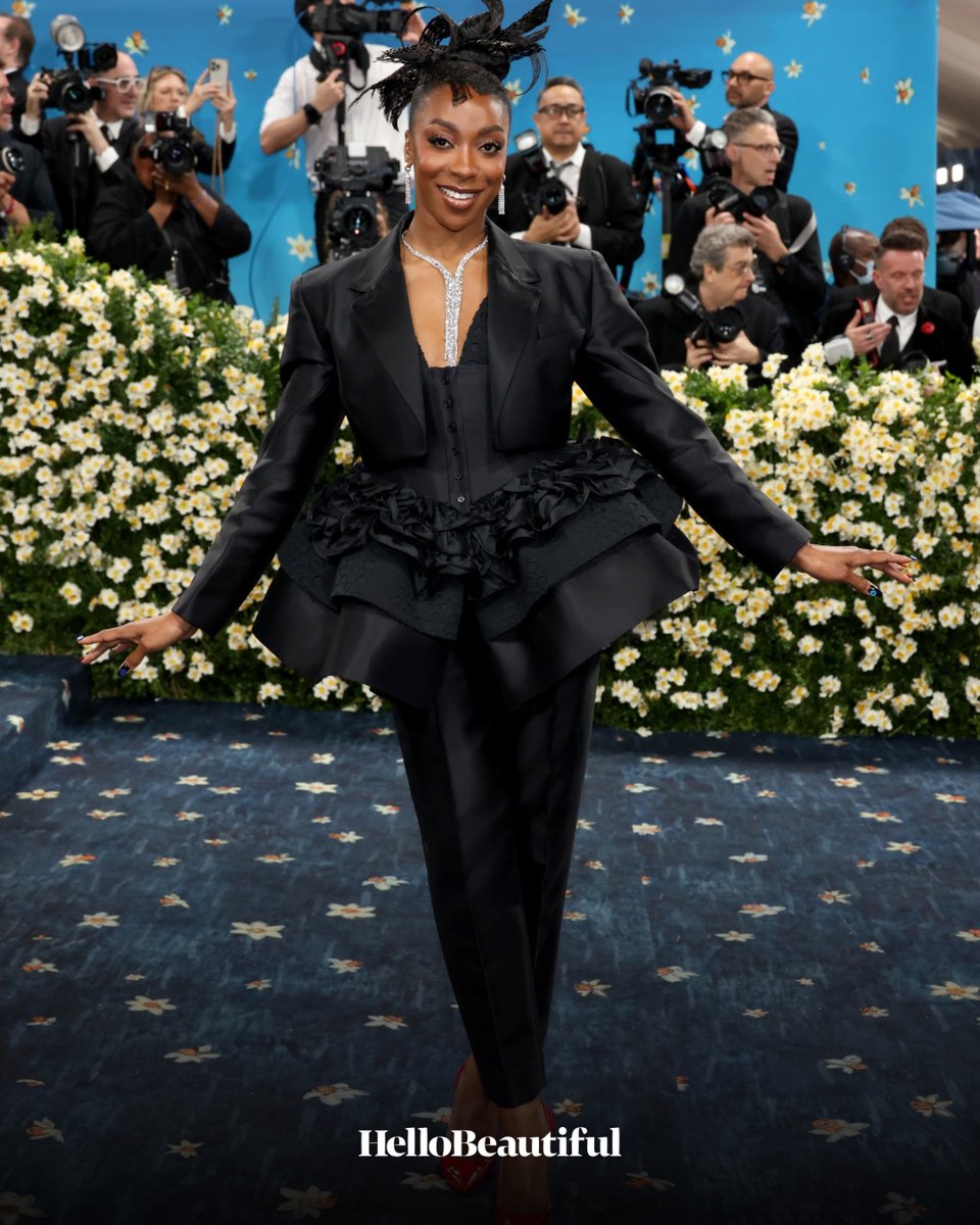The #MetGala arrivals have started, and we’re loving what we see🤩🤩

More on #HelloBeautiful.com
📸:Getty