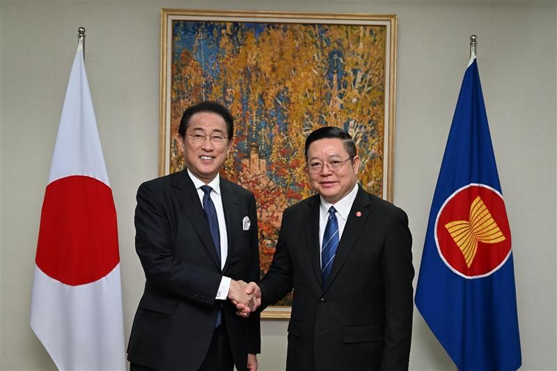 5月3日から5日にかけて、岸田文雄衆議院議員は、石破総理大臣の特使