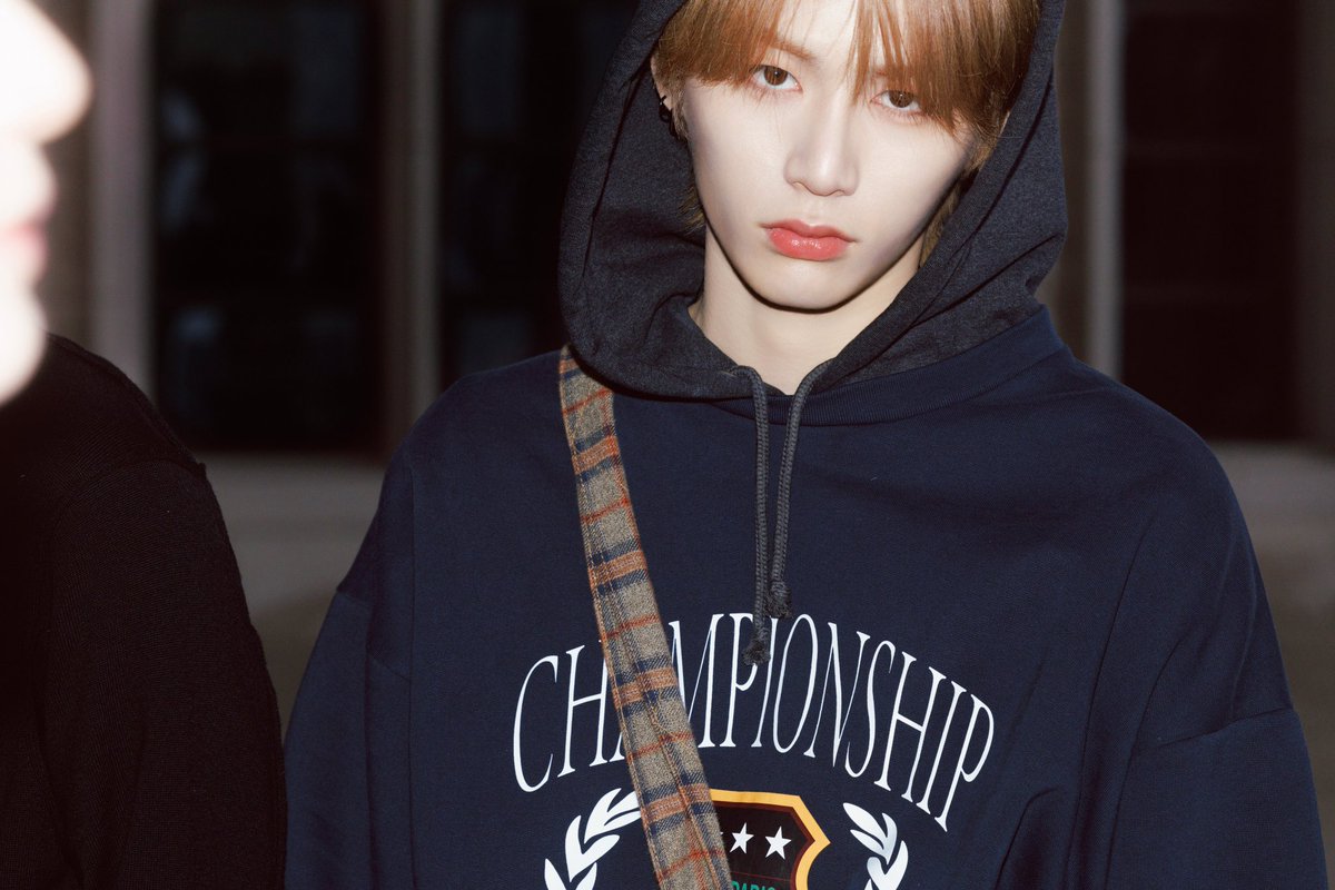 hahtaesan's tweet photo. Laying low with a vibe that speaks no boundaries in this BOYNEXTDOOR 4th EP 'No Genre' Concept Photo: No Route ver. The hoodie and plaid shirt combo sets a cozy yet edgy tone surrounded by stacks of papers and industrial shelves capturing the essence of a creative mind at rest. https://t.co/pe8TGkXTio