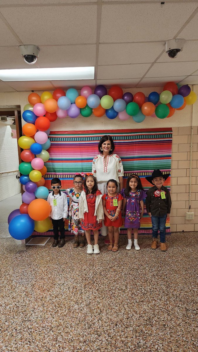 Worth Heights Elementary School (@worthheightsfw) on Twitter photo Great start to Teacher Appreciation Week celebrating staff and Cinco de Mayo! @CharlieGarciaFW <a href="/CC_Renteria/">Christine Cano Renteria</a> Great start to Teacher Appreciation Week celebrating staff and Cinco de Mayo! @CharlieGarciaFW <a href="/CC_Renteria/">Christine Cano Renteria</a>
