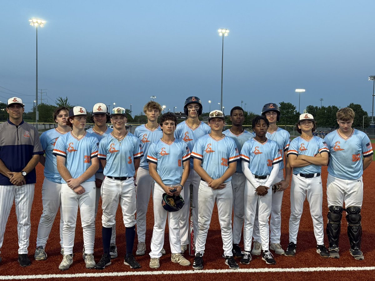 Freshmen team finish the season 10-6.  Nice work fellas….got better as the season progressed.  Thank you to Coach Edwards and the parents for the support this year!