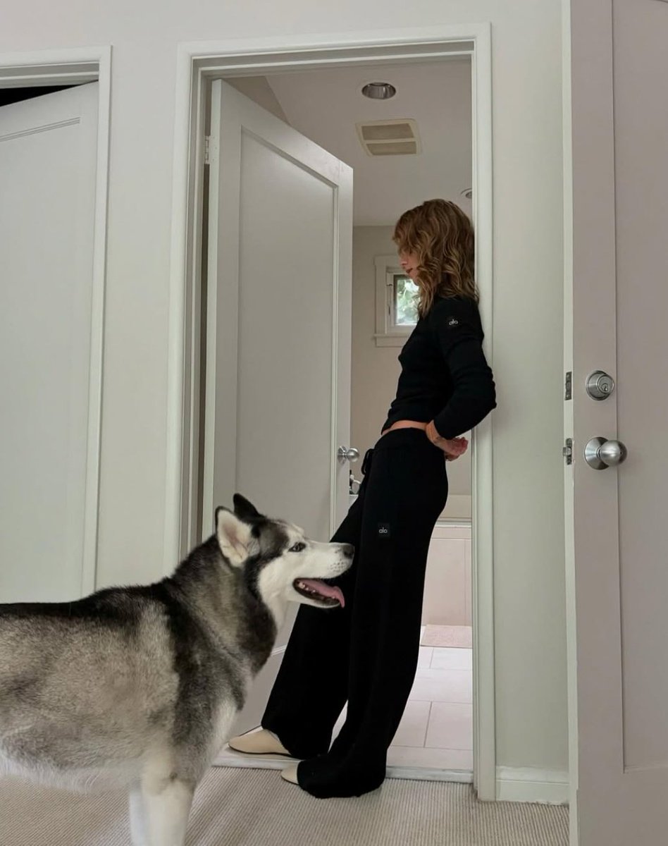 coldmxss's tweet image. ⠀⠀⠀⠀⠀⠀⠀⠀
⠀⠀⠀⠀  ﹫ ﹙  𝖈𝗈𝗅𝖽𝗆𝗑𝗌𝗌  ﹚    𝗉𝗈𝗌𝗍.
⠀⠀⠀⠀⠀stuck⠀⠀in⠀⠀the⠀⠀twilight
⠀⠀⠀⠀⠀zone.
⠀⠀⠀⠀⠀