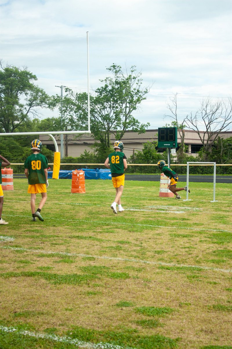 Day 1 ✅
Hillsboro Way 🔰🔰🏈
Out South!