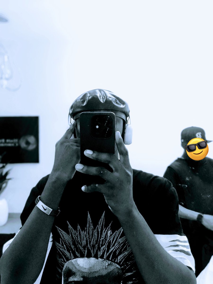 NelsonNels5972's tweet image. I’m focused and unstoppable, chasing success with everything I’ve got. 💌
Chasing the big bag 💰

#MetGala2025