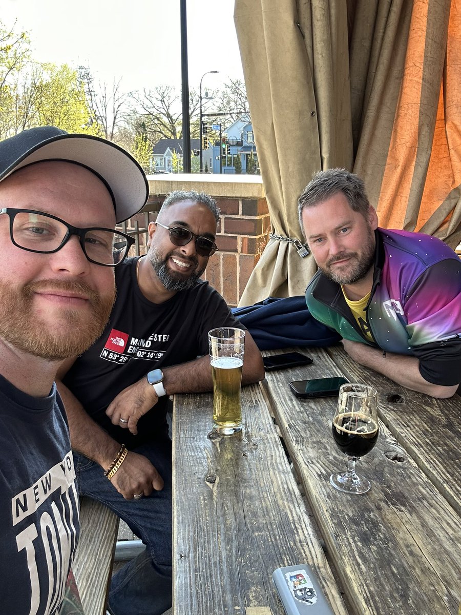 Nicklas Ahlberg (@ahlbergnicklas) on Twitter photo Don’t mind us... Just three gents enjoying a beer in the sun 😎
<a href="/Keeran_K_Mistry/">Keeran Mistry</a> <a href="/Mister_MDM/">Rudy Ooms | MVP 🇳🇱</a> Don’t mind us... Just three gents enjoying a beer in the sun 😎
<a href="/Keeran_K_Mistry/">Keeran Mistry</a> <a href="/Mister_MDM/">Rudy Ooms | MVP 🇳🇱</a>