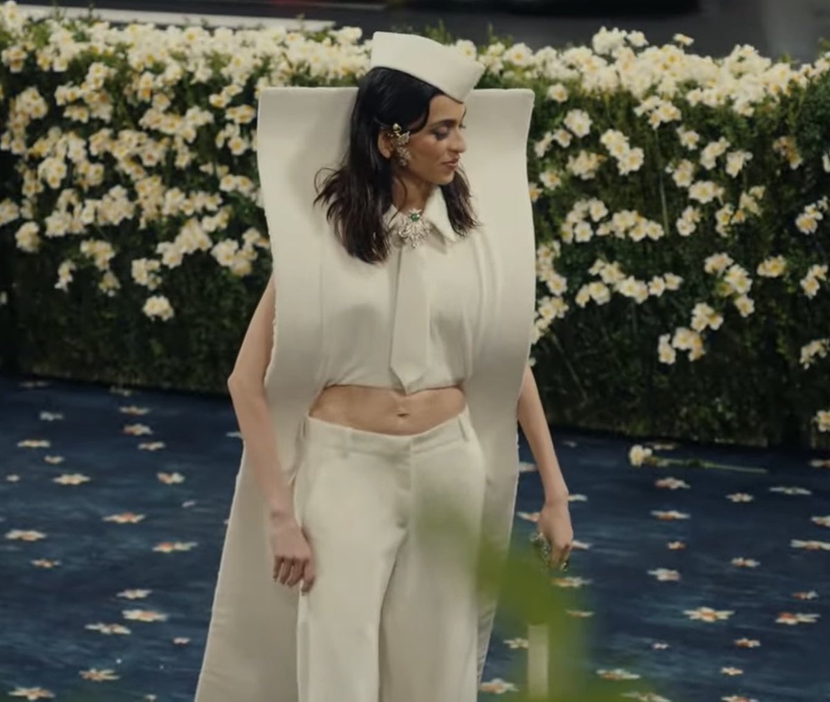 She’s kinda giving “I’m sorry I can’t don’t hate me”