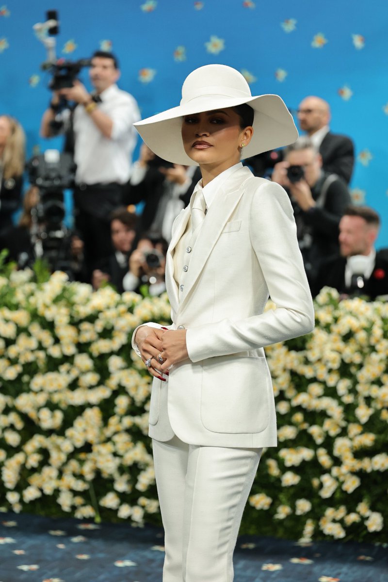 Jordan Hart tweet media