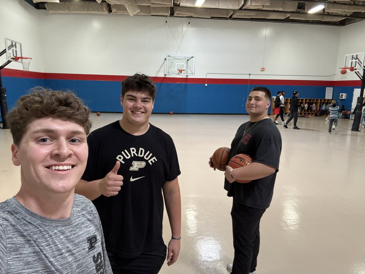 Garrett Odom (@garytodom) on Twitter photo Had a blast at the Boys and Girls club today! This community is awesome!! <a href="/BoilerAlliance/">Boilermaker Alliance</a> Had a blast at the Boys and Girls club today! This community is awesome!! <a href="/BoilerAlliance/">Boilermaker Alliance</a>