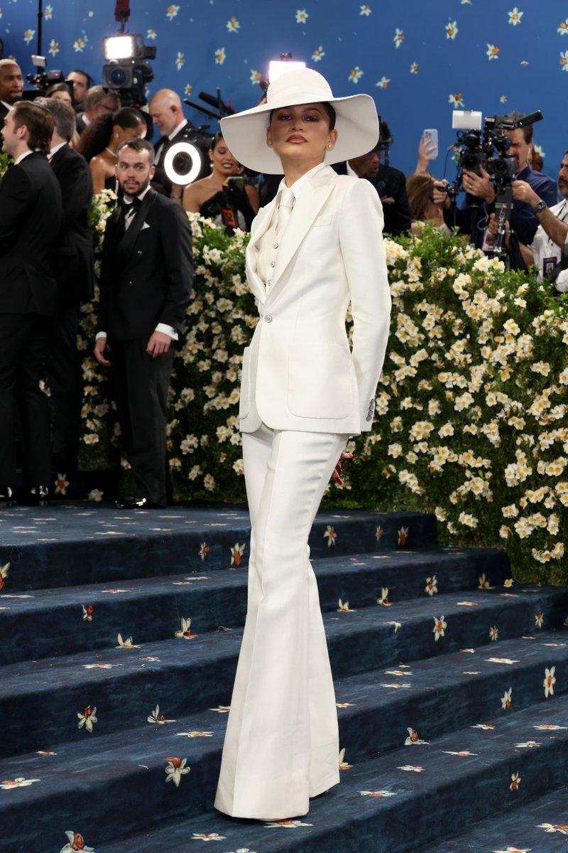 Zendaya has done it again. #MetGala2025