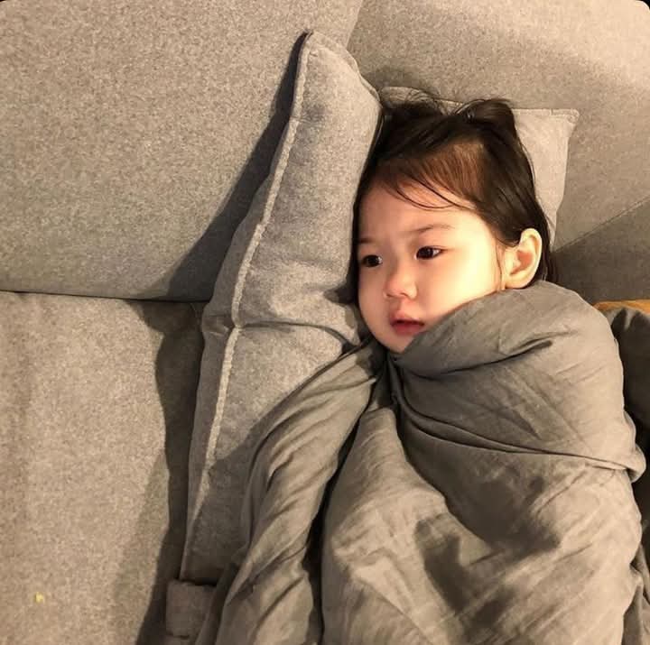 Just wondering if I sleep and <a href="/CedarDAO/">Cedar</a>  decides to launch while I'm deep asleep 😂😂
GN legends.
Tomorrow is going to be lit.
#solanagem #1000xgem $CEDAR