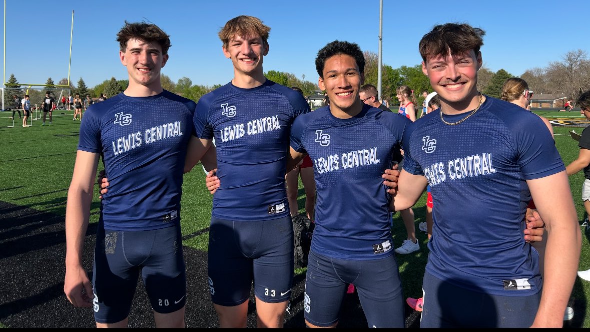 SHR of Gerry, Lobaugh, Monge, Dahlheim set a school record. 1:01.73 
🔥🚨🔥🚨🔥🚨
