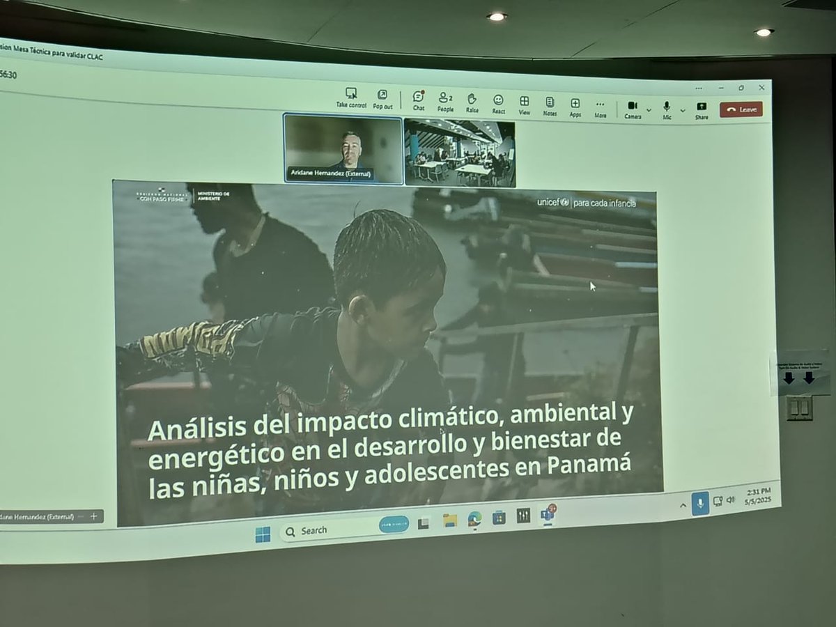UNICEFPanama's tweet image. #Hoy, UNICEF junto a instituciones clave del Estado panameño como el MOP, MIDE, MINSA, UP, UTP, MEF, SNE, MIDA, MEDUCA, MUPA, INAMU, jóvenes del movimiento climático y LCOY, validamos el Estudio del Impacto del Cambio Climático en la Niñez y Adolescencia de Panamá (CLAC).