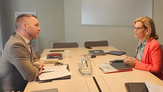 #ITU Office for #Europe = #Connect2030 #ICT4SDG (@itueurope) on Twitter photo TODAY: Great exchange between <a href="/ITUSecGen/">Doreen Bogdan-Martin</a> & H.E. <a href="/ErikSlottner/">Erik Slottner</a>, Minister for Public Affairsđ€
We are looking forward to continued engagement of #Sweden, <a href="/ITU/">Intâl Telecommunication Union</a> Council Member, and support to the <a href="/ITU/">Intâl Telecommunication Union</a>'s actions advancing #UniversalConnectivity and sustainable #DigitalTransformation! TODAY: Great exchange between <a href="/ITUSecGen/">Doreen Bogdan-Martin</a> & H.E. <a href="/ErikSlottner/">Erik Slottner</a>, Minister for Public Affairsđ€
We are looking forward to continued engagement of #Sweden, <a href="/ITU/">Intâl Telecommunication Union</a> Council Member, and support to the <a href="/ITU/">Intâl Telecommunication Union</a>'s actions advancing #UniversalConnectivity and sustainable #DigitalTransformation!