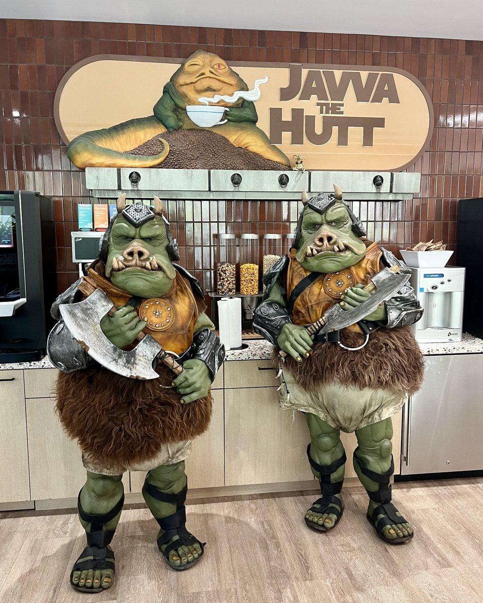 ILMVFX's tweet image. The Force was strong at our Lucasfilm campus and ILM studios around the globe on #StarWarsDay! Our employees came together to celebrate with themed festivities, from movie screenings to intergalactic snacks to surprise visits from iconic characters. Special thanks to the fan