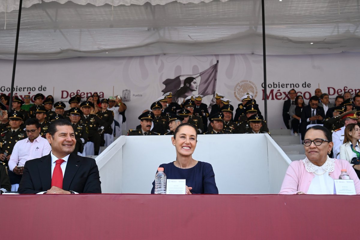 🇲🇽Claudia Sheinbaum resalta el 5 de mayo como un recordatorio de la libertad y soberanía de México

Más información👇🏻✨
adrnetworks.mx/claudia-sheinb…

#5DeMayo #MéxicoLibre #OrgulloMexicano #ClaudiaSheinbaum #BatallaDePuebla #Soberanía #MéxicoVivo