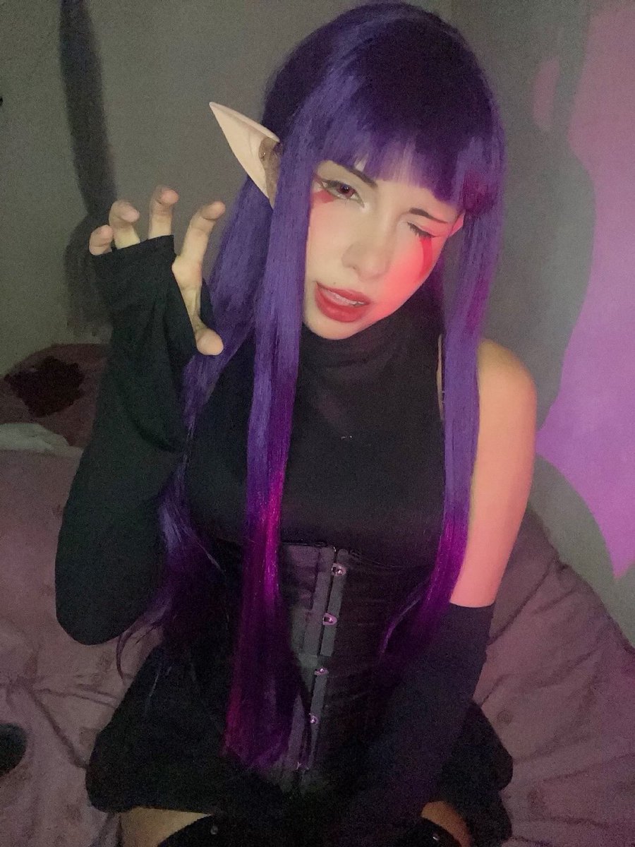 Kuroktty's tweet photo. Esil 💜💜💜 https://t.co/CUVYPSY8OO