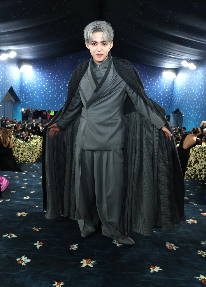 aboutscoups's tweet photo. only SCOUPS has this powerful aura 

SCOUPS AT THE MET GALA
#SCOUPS #MetGala #MetGala2025 @pledis_17 https://t.co/BXprjzW8xp