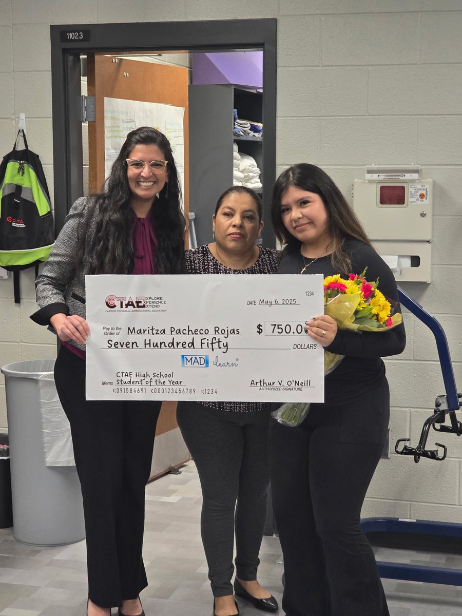 Introducing Cobb County School District’s CTAE High School Student of the Year: Maritza Pacheco Rojas. Maritza is pictured with her mom and Mr. Art O’Neill (CCSD CTAE supervisor). Alefiya Master (MAD Learn CEO) presented Maritza with a prize award. <a href="/cita_ccsd/">Cita_ccsd</a> <a href="/CobbCtae/">Cobb CTAE</a> <a href="/CobbWbl/">Cobb WBL</a>