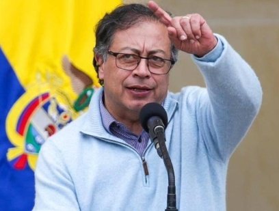 AdrianaTX1m's tweet photo. No sé ustedes pero este tipo para mí es una hijueputa hipermegadesgracia para Colombia 
Dale 🔄❤️ si estás de acuerdo https://t.co/eFyabRfdb8