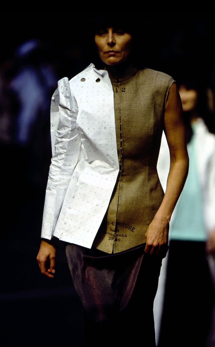 blondiejpg's tweet photo. MARGIELA F/W 1997????????????????????? https://t.co/jMf0U315OL