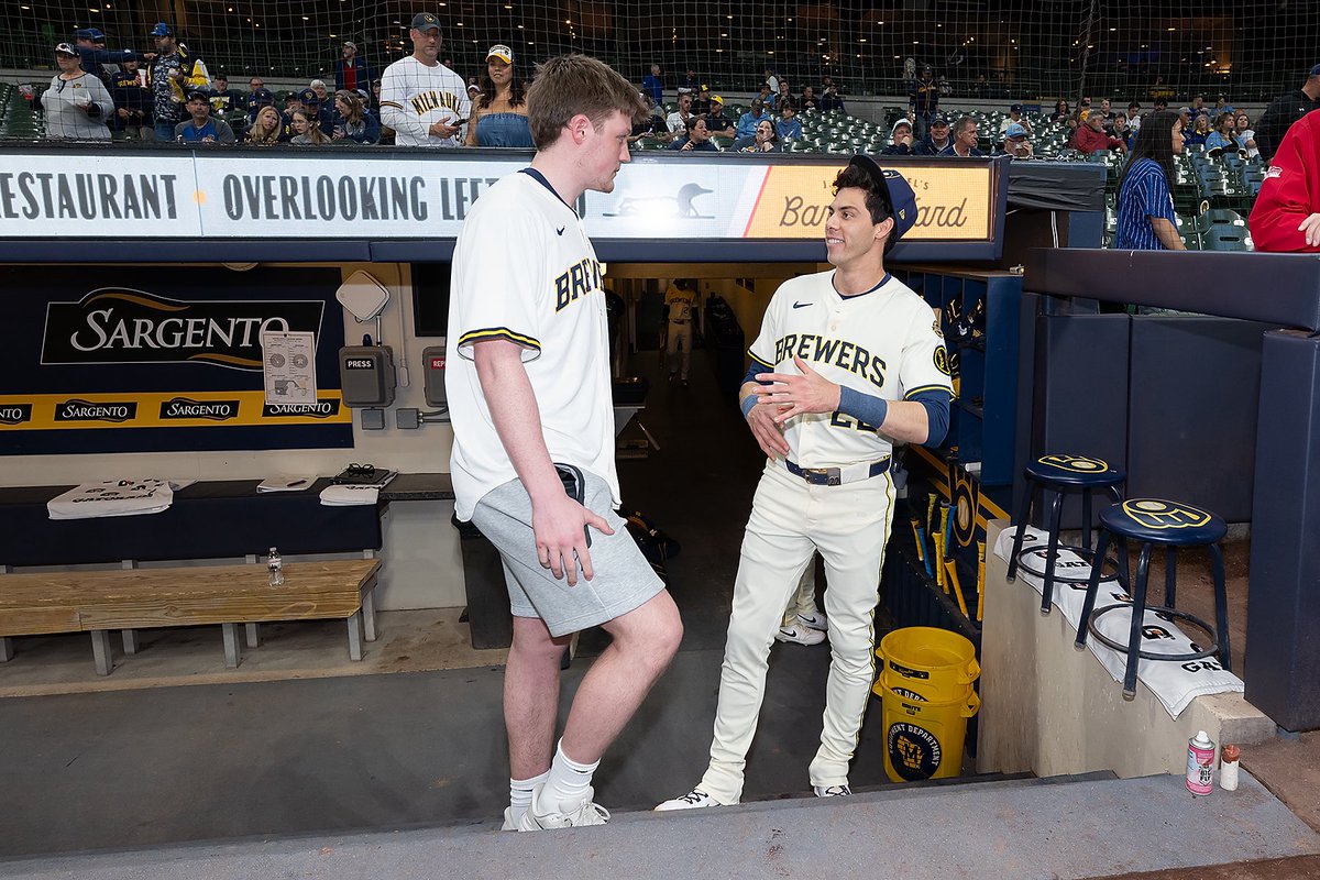 Milwaukee Brewers tweet media