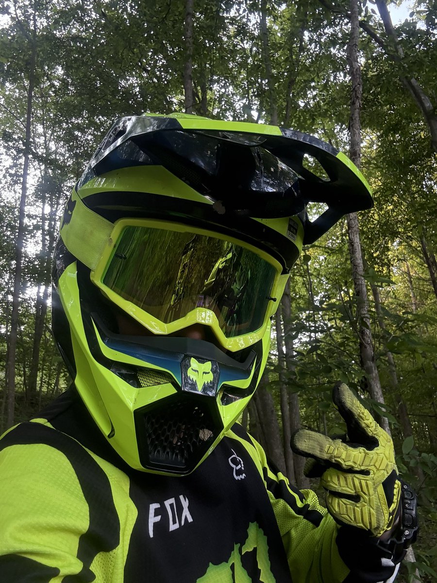 TerminalBoot tweet media