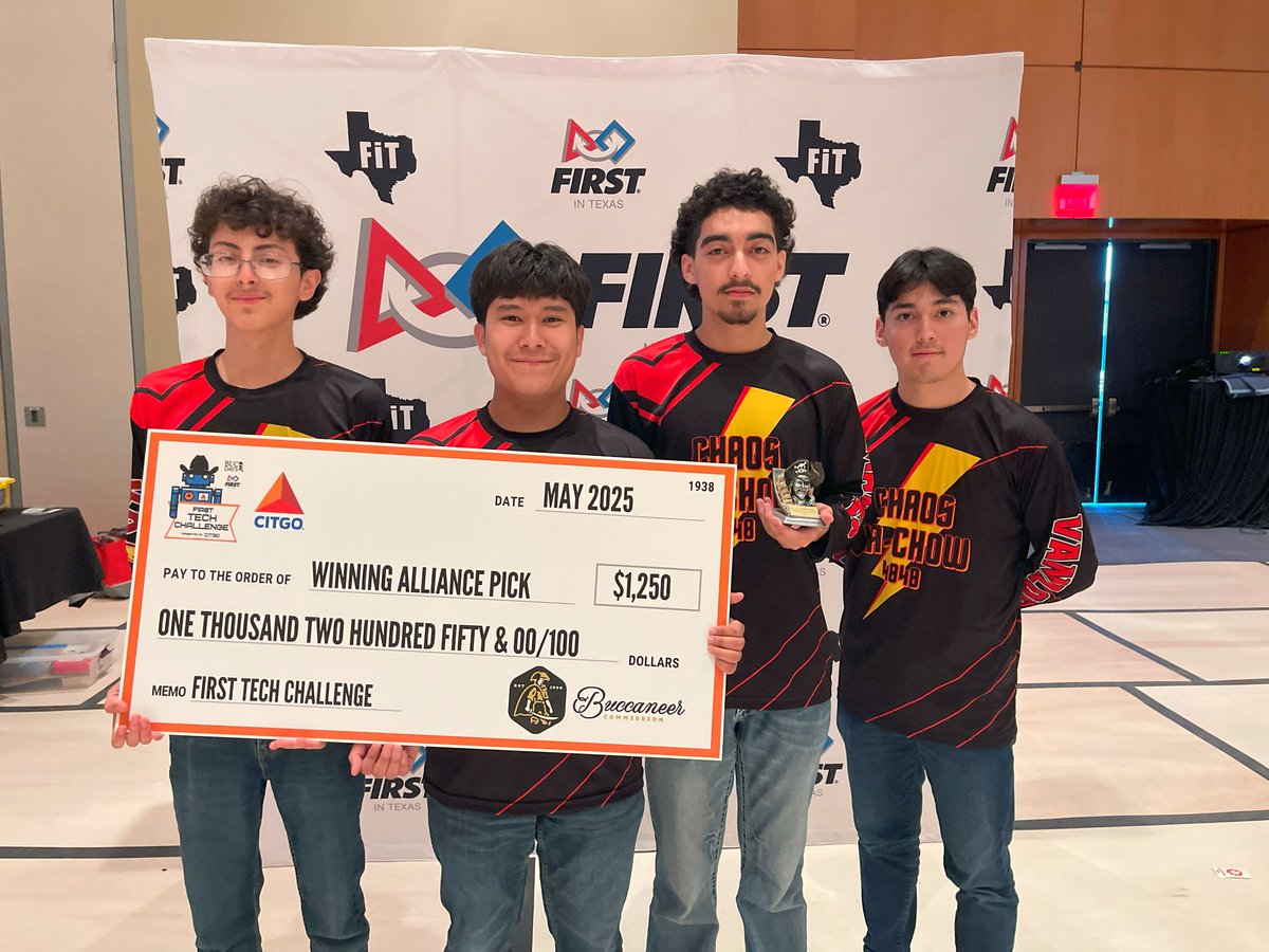 FIRSTinTexas's tweet image. FIRST Tech Challenge sailed back into port for another off-season event with high-energy matches, great company, and a whole lot of STEM fun. Until next time, Buc Days! 🏴‍☠️🤖
#FIRSTinTexas #BucDays