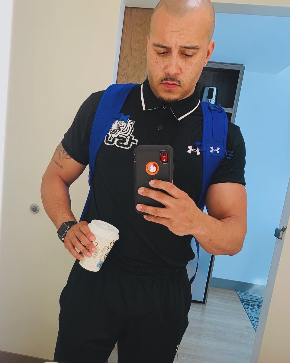 Coach Sam Pearson tweet media